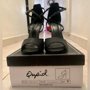 Qupid Women High Sandals 8.5
